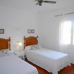 Neus Villa *