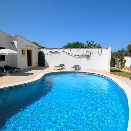 Neus Villa