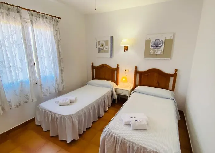 Neus וילה סנט קלימנט